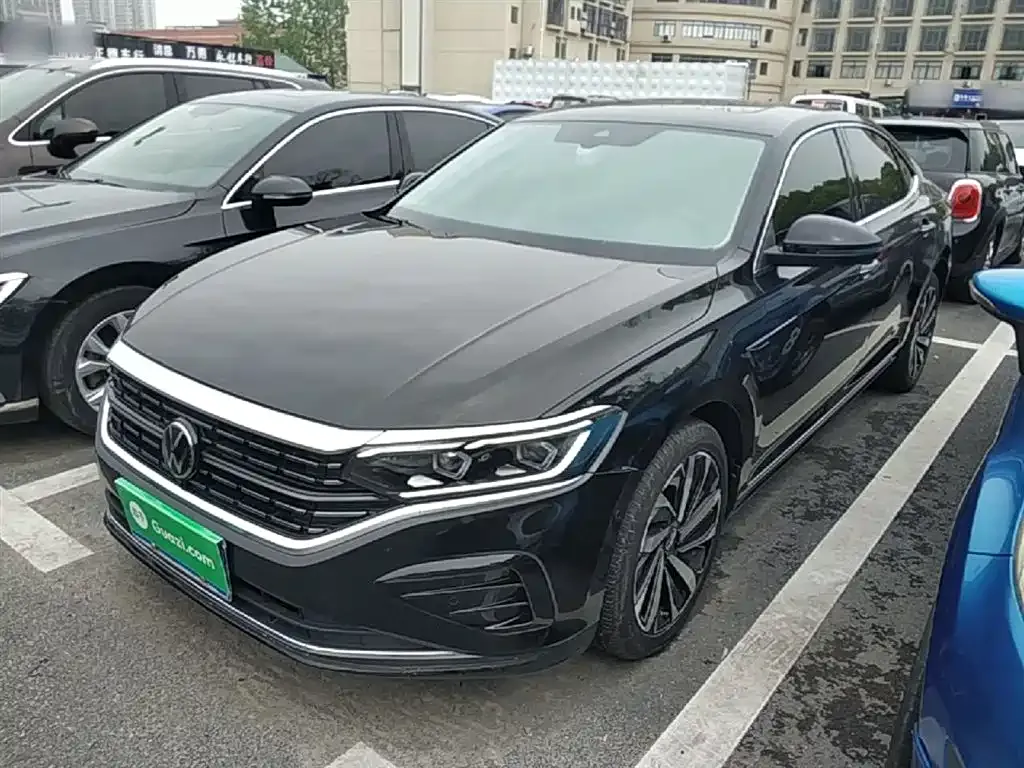 Volkswagen Passat 2023 из CN, фото 3