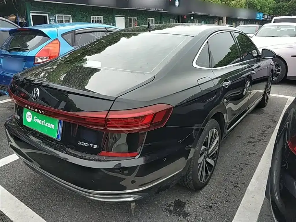 Volkswagen Passat 2023 из CN, фото 5