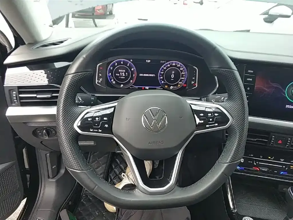 Volkswagen Passat 2023 из CN, фото 6