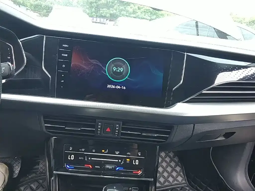 Volkswagen Passat 2023 из CN, фото 8