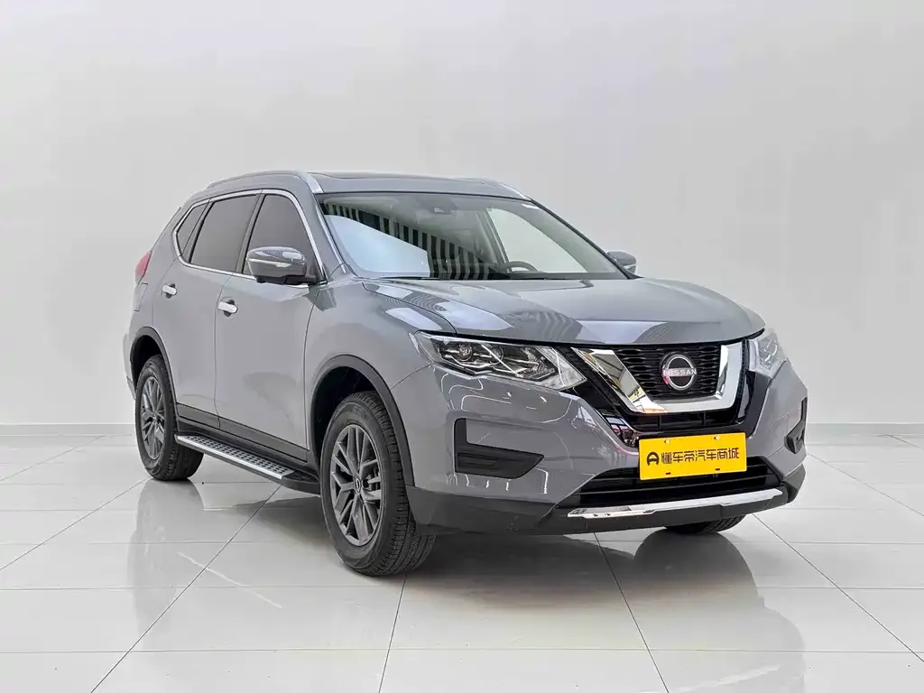 Nissan X-Trail — фото 4
