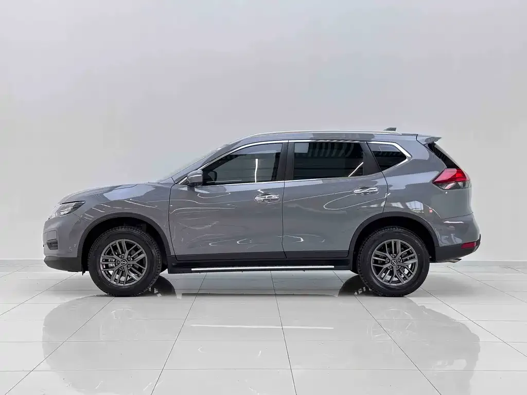 Nissan X-Trail — фото 2