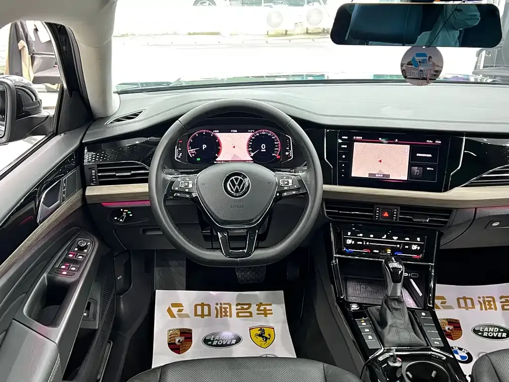Volkswagen Passat — фото 7