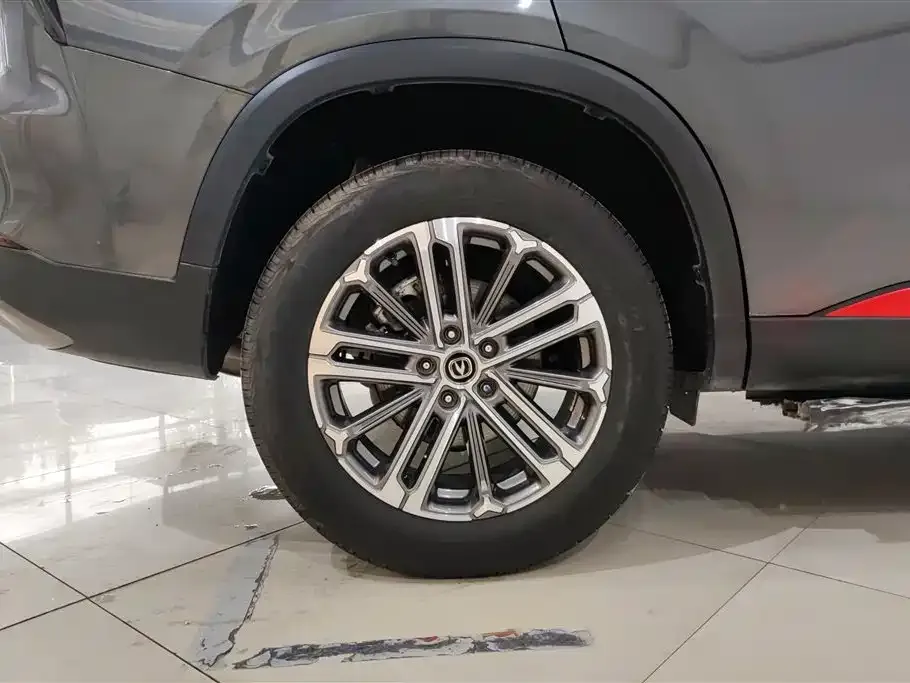 Changan CS75PLUS — фото 10