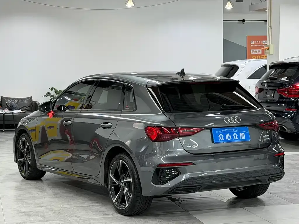 Audi A3 2024 из CN, фото 8