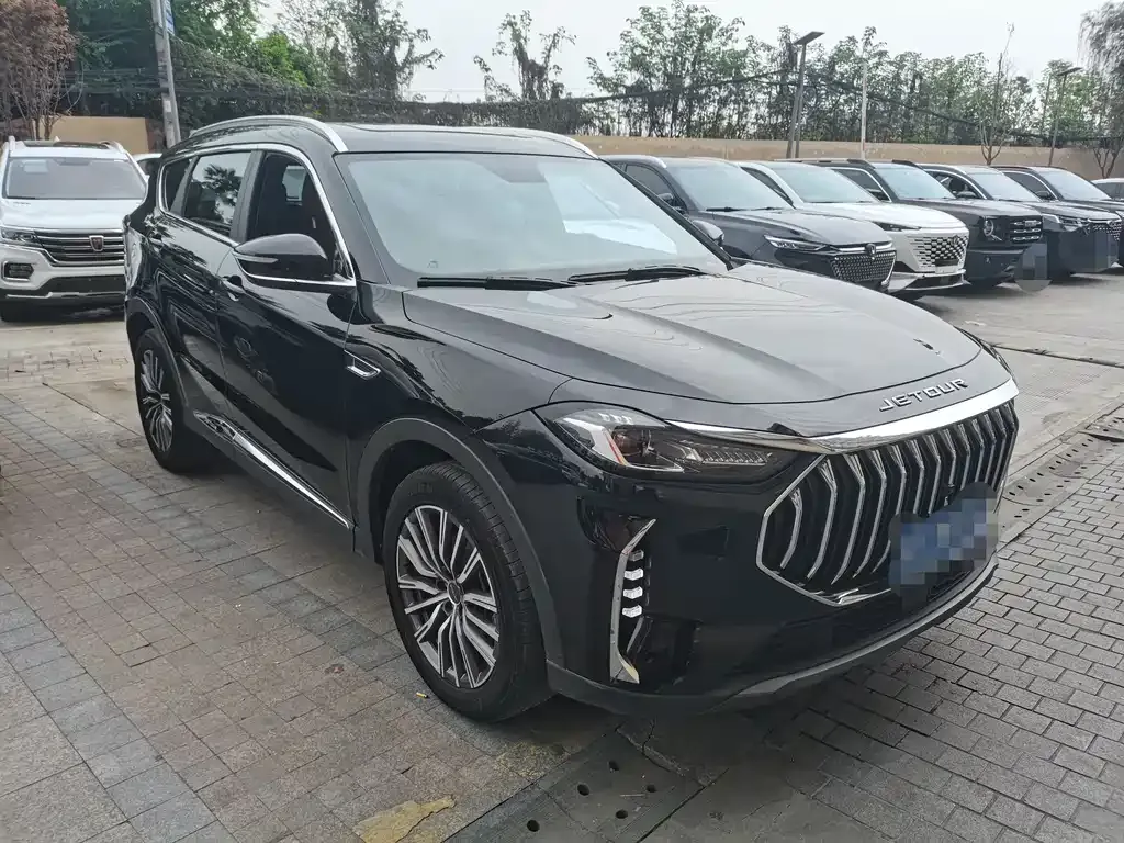 Jetour X70 PLUS — фото 10