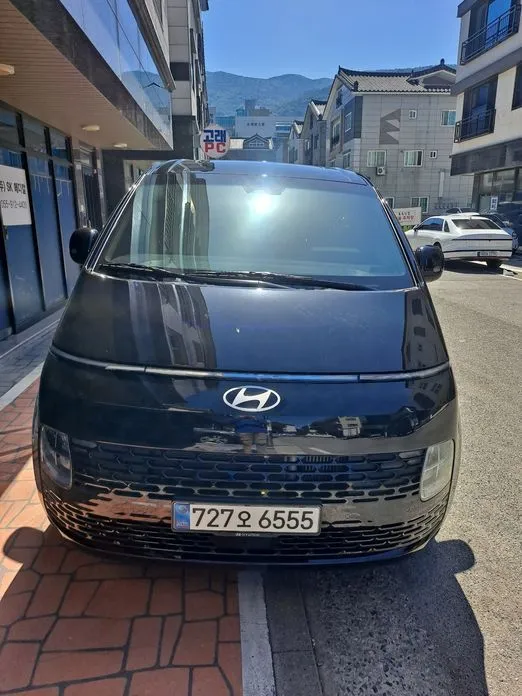 Hyundai Staria — фото 1