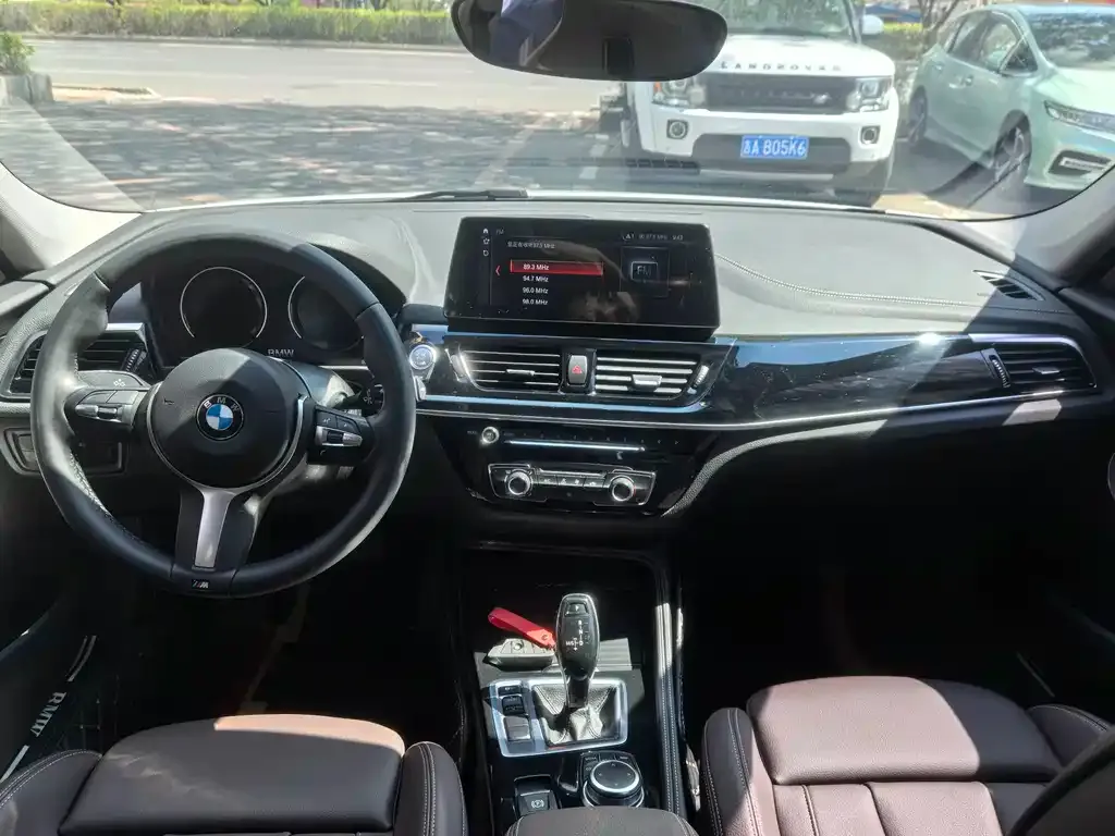 BMW 1 Series 2023 из CN, фото 8