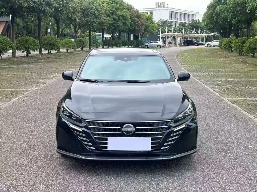 Nissan Teana — фото 10