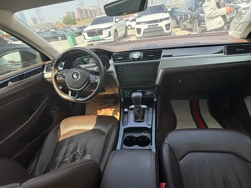 Volkswagen Phideon 2021 из CN, фото 5