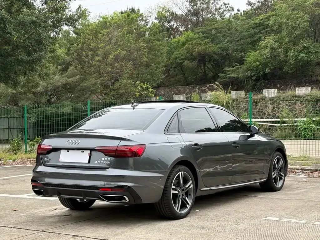 Audi A4L — фото 6