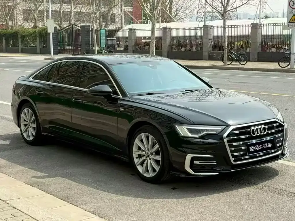 Audi A6L — фото 5