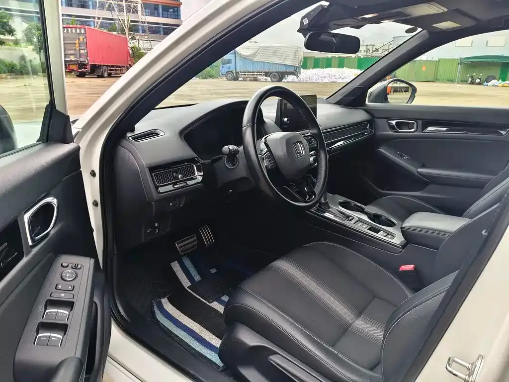 Honda Civic — фото 9