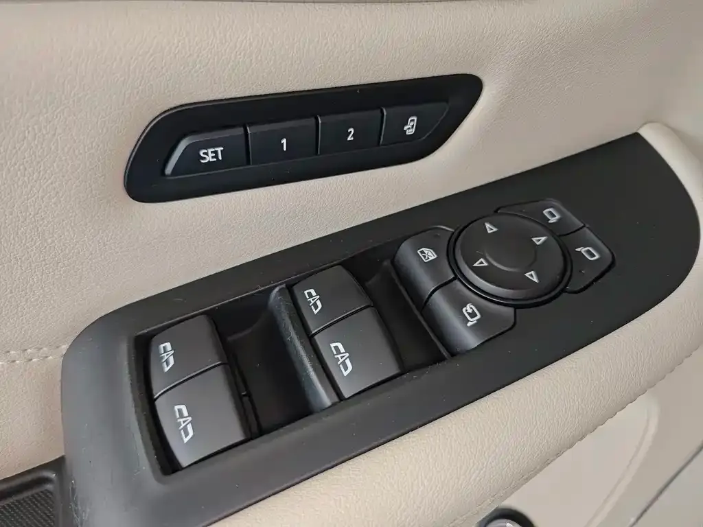 Buick Enclave — фото 3