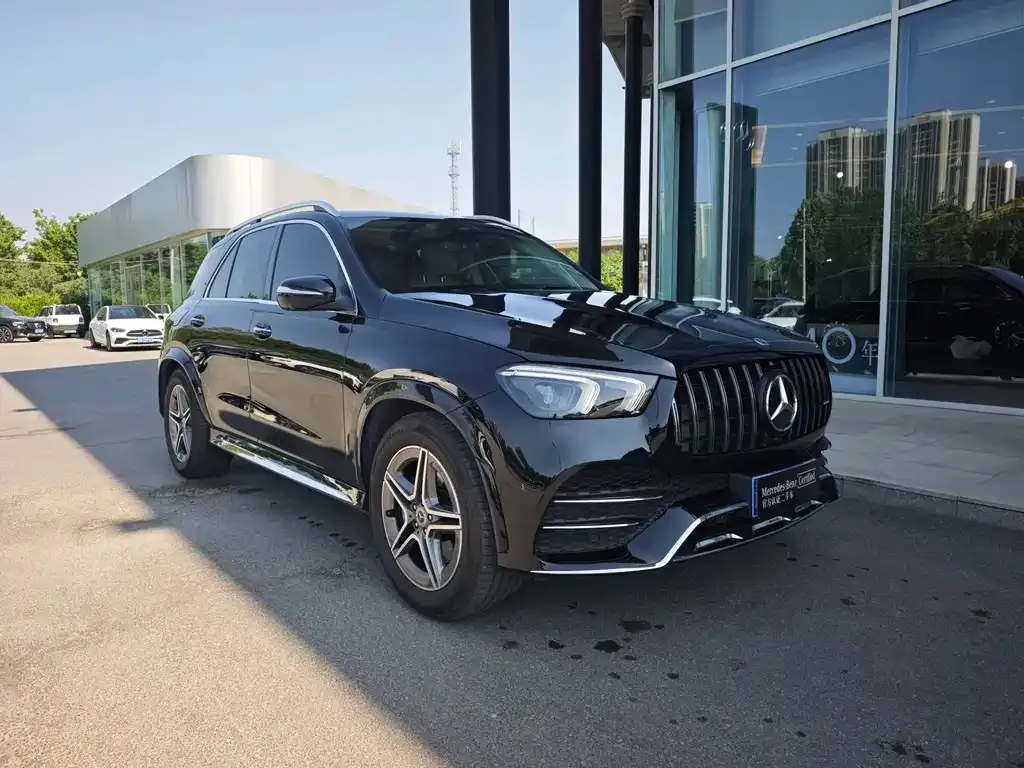Mercedes-Benz GLE — фото 7