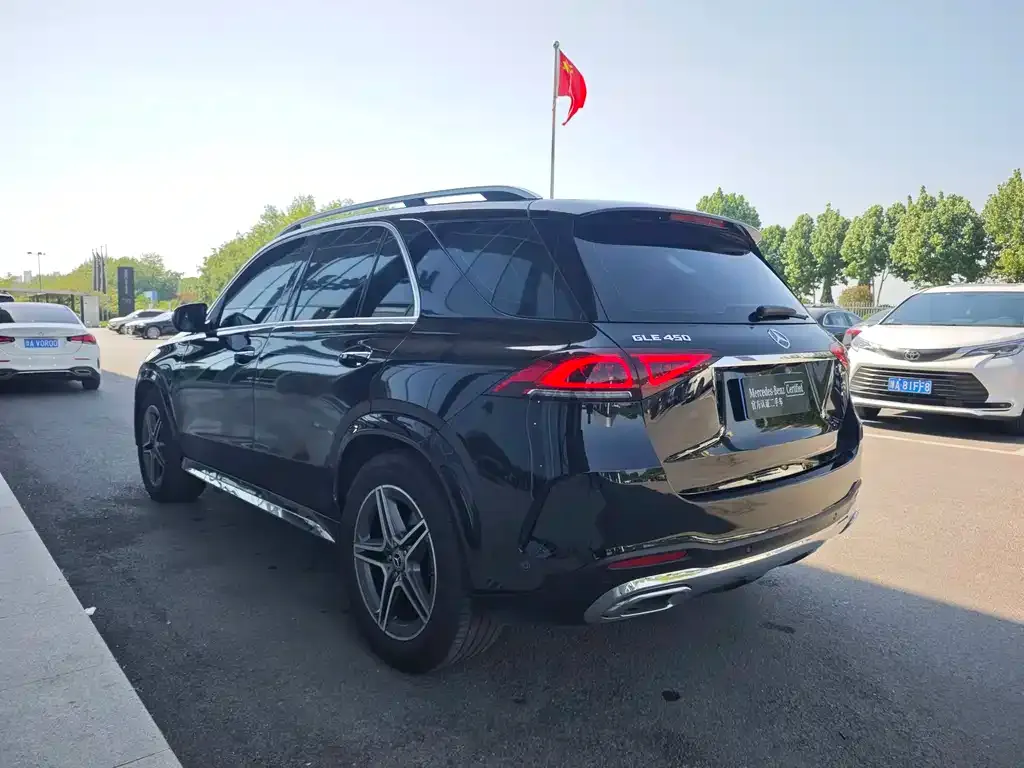 Mercedes-Benz GLE — фото 4