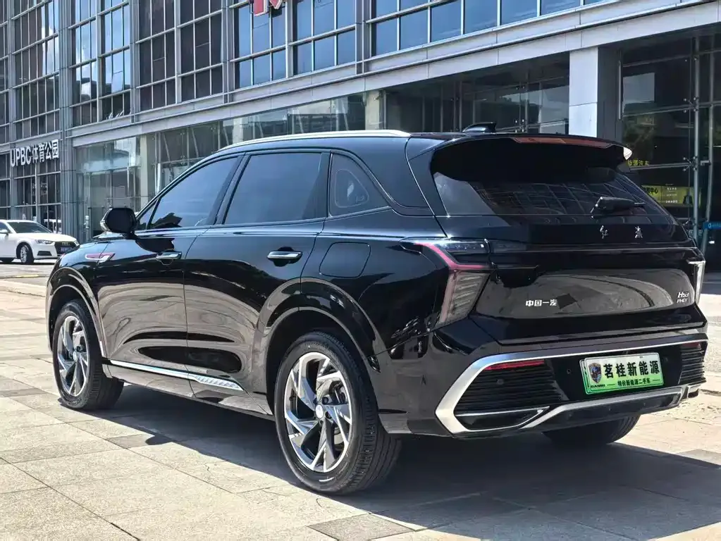 Hongqi HS3 PHEV 2024 из CN, фото 2