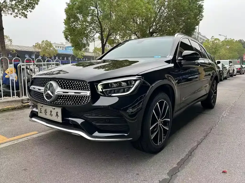 Mercedes-Benz GLC — фото 1