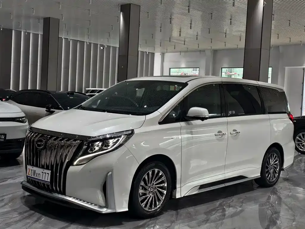 GAC Motor Trumpchi M8 — фото 1