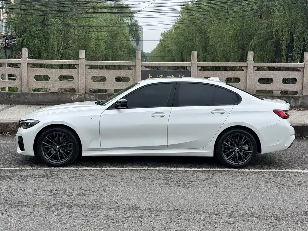 BMW 3 Series — фото 10
