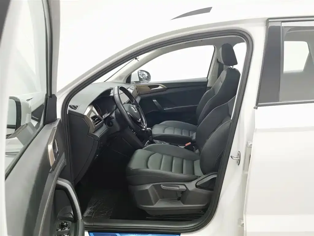 Volkswagen Tharu 2021 из CN, фото 5
