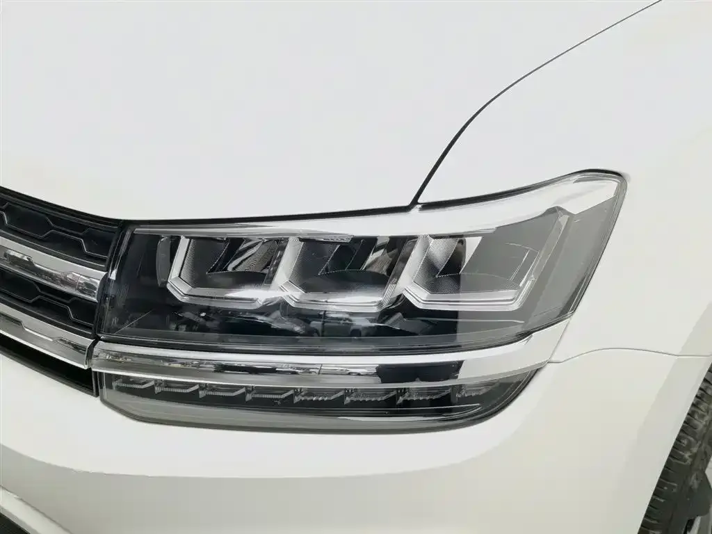 Volkswagen Tharu 2021 из CN, фото 8