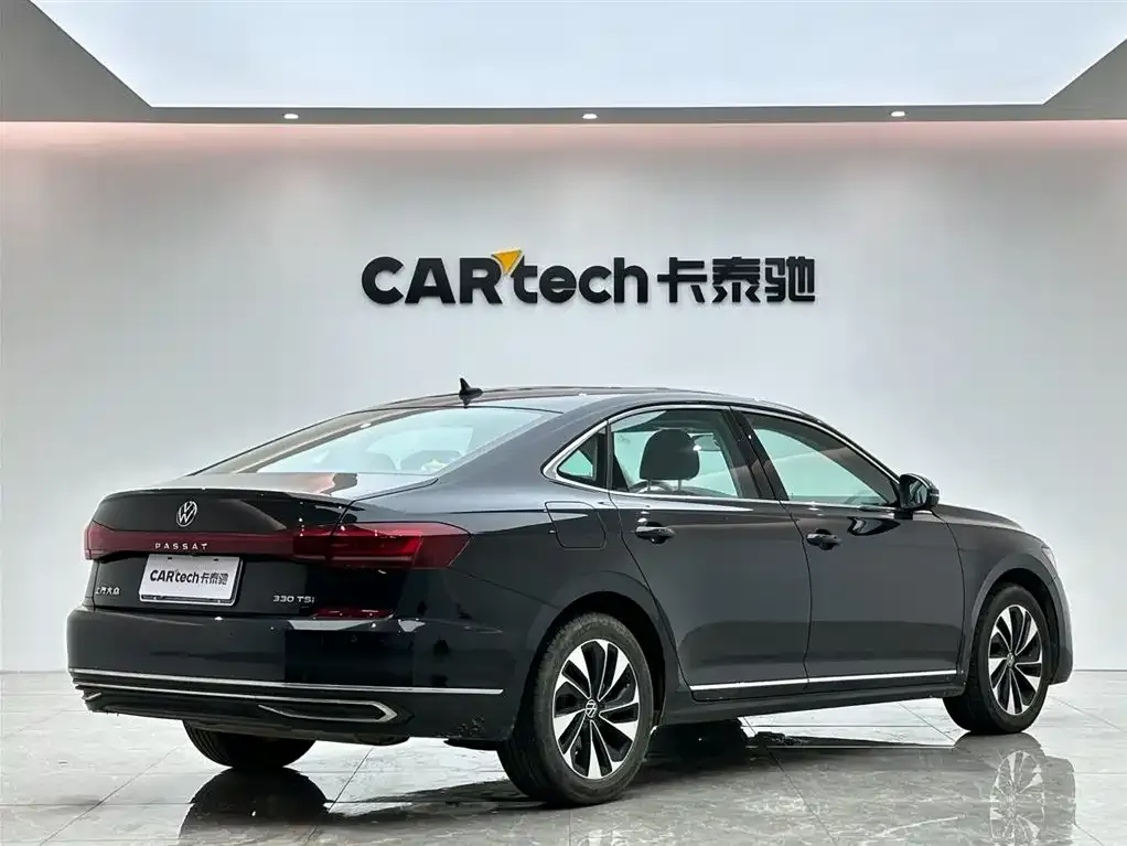 Volkswagen Passat — фото 5