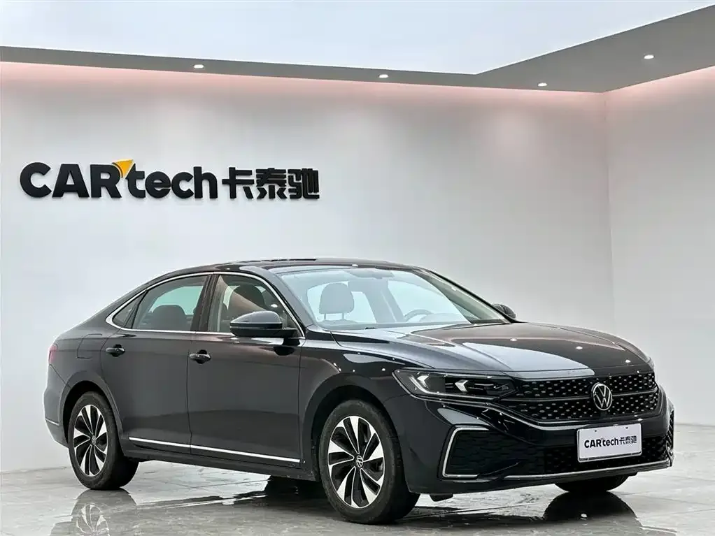 Volkswagen Passat — фото 9