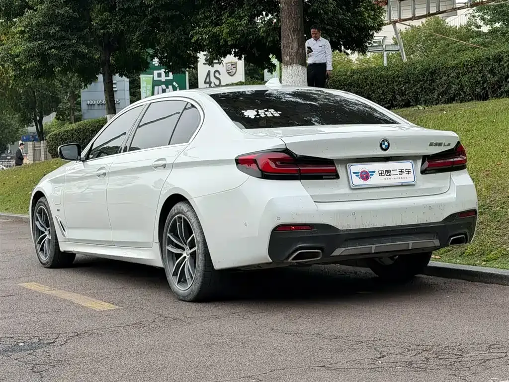 BMW 5 Series New Energy — фото 6
