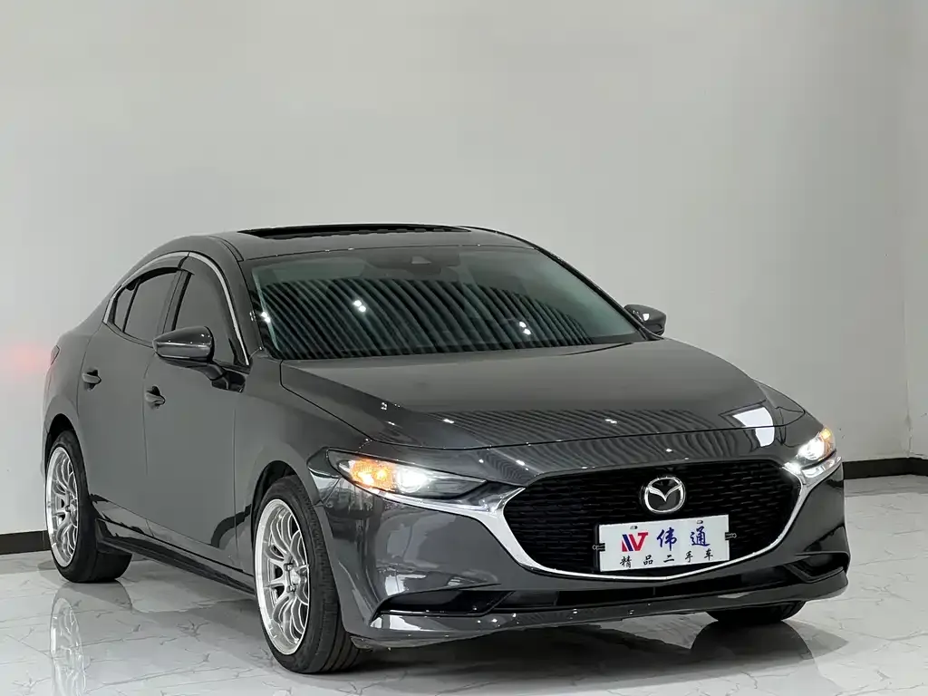 Mazda 3 Axela — фото 3