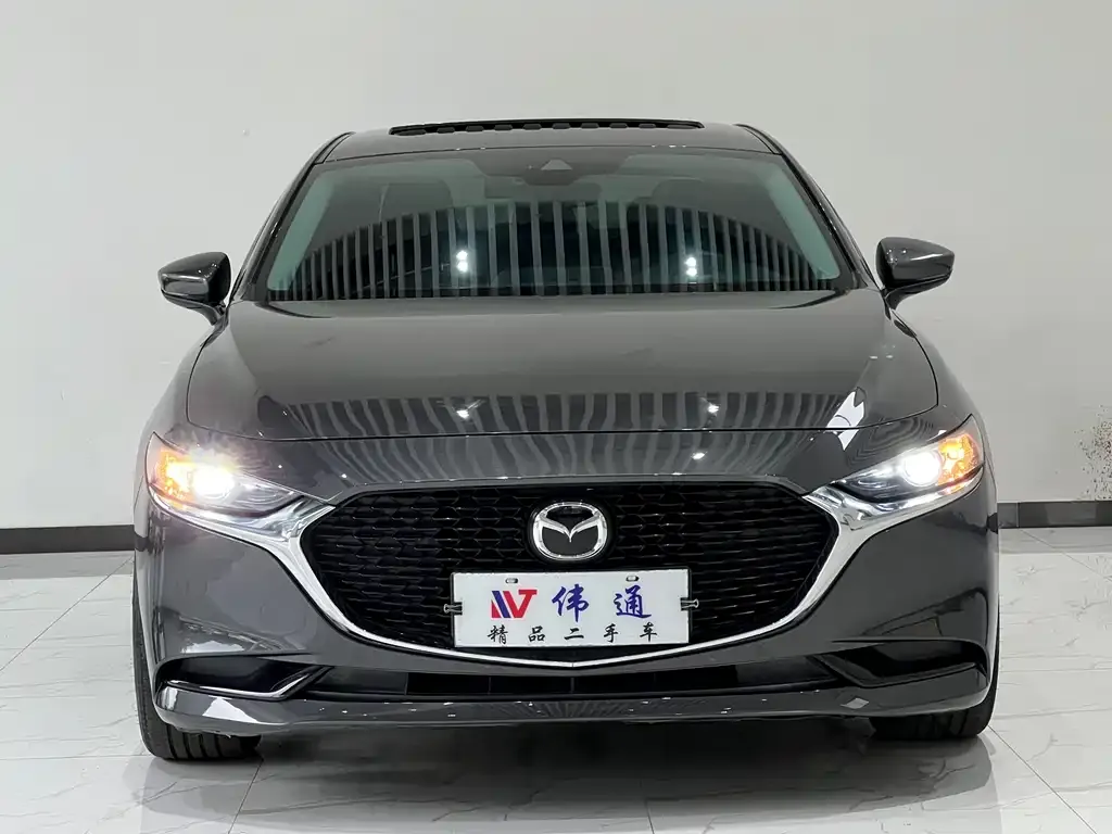 Mazda 3 Axela — фото 7