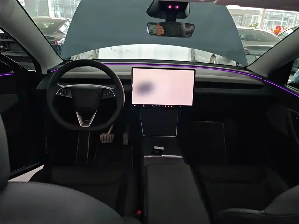 Tesla Model Y 2025 из CN, фото 7