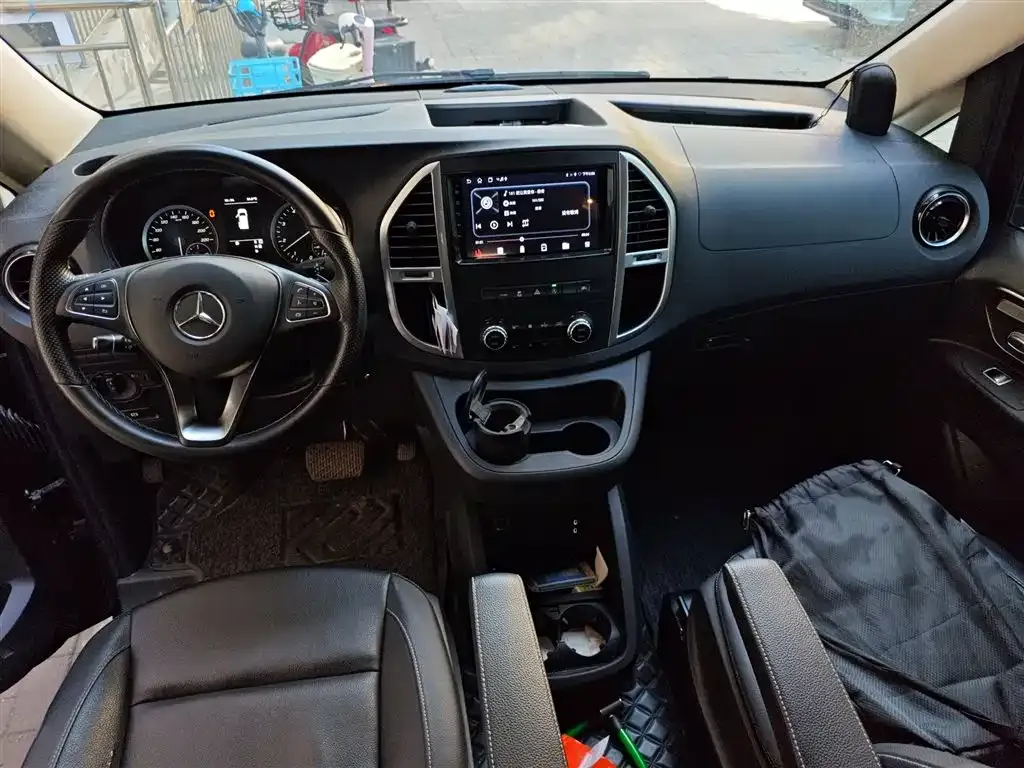 Mercedes-Benz Vito — фото 10