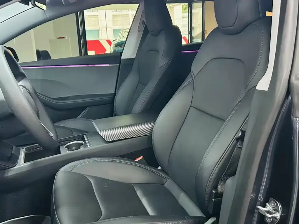 Tesla Model 3 — фото 2