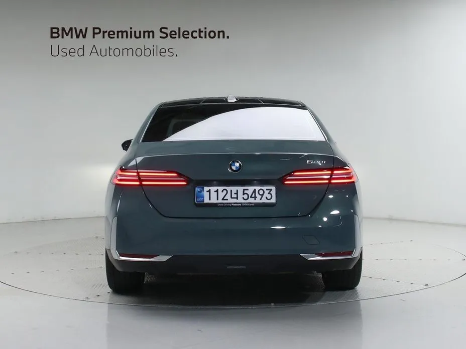 BMW 5-Series 2025 из KR, фото 3