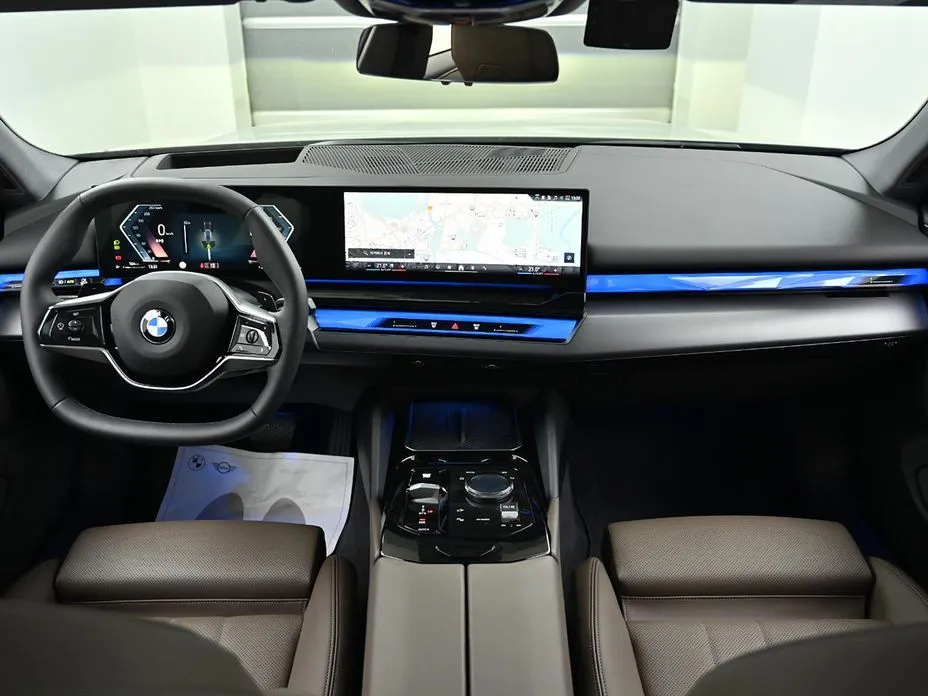 BMW 5-Series 2025 из KR, фото 6