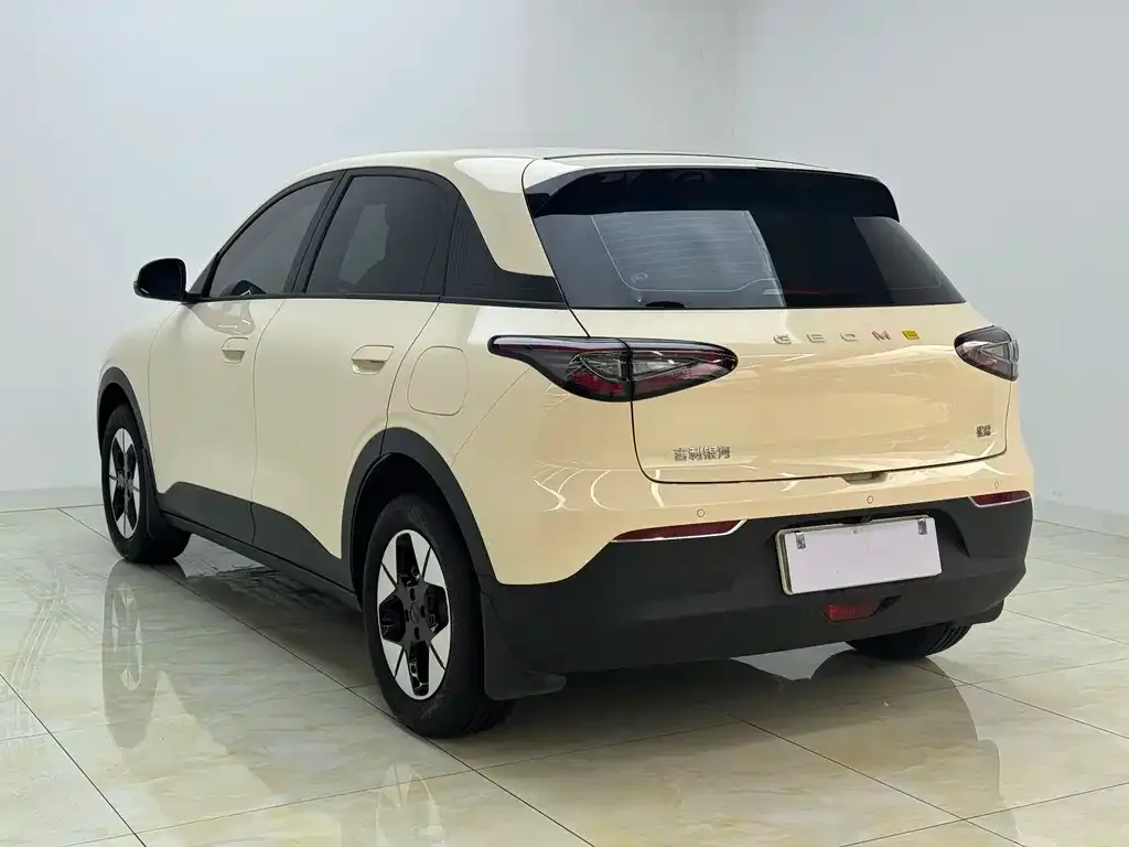 Geely Starburst — фото 7