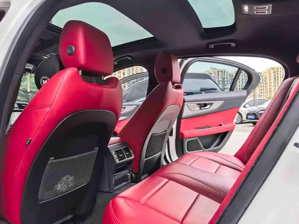Jaguar XEL 2022 из CN, фото 8