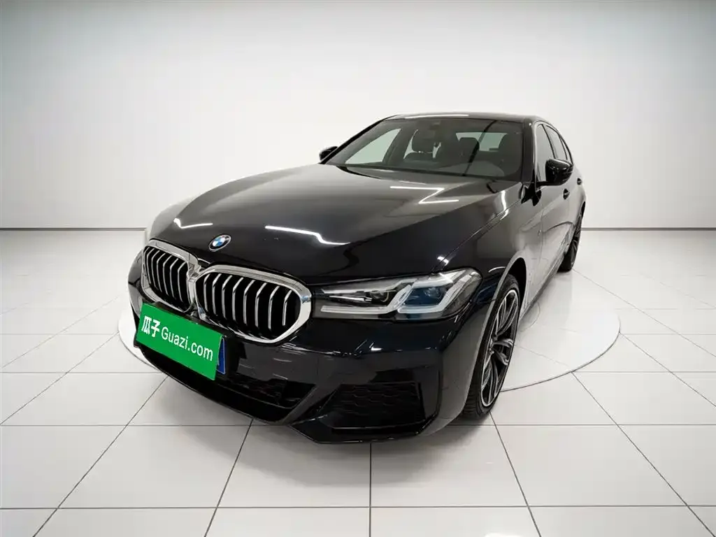 BMW 5 Series — фото 2