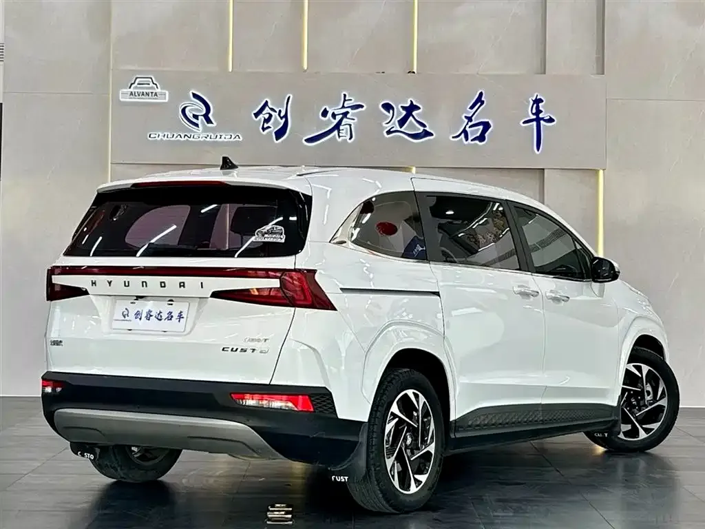 Hyundai Custo — фото 8