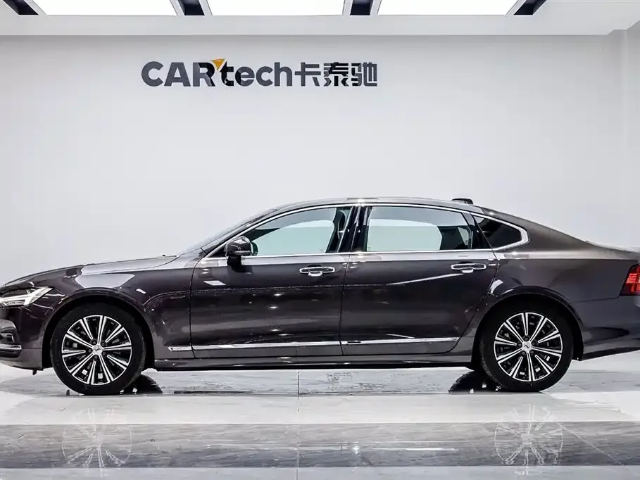 Volvo S90 — фото 10