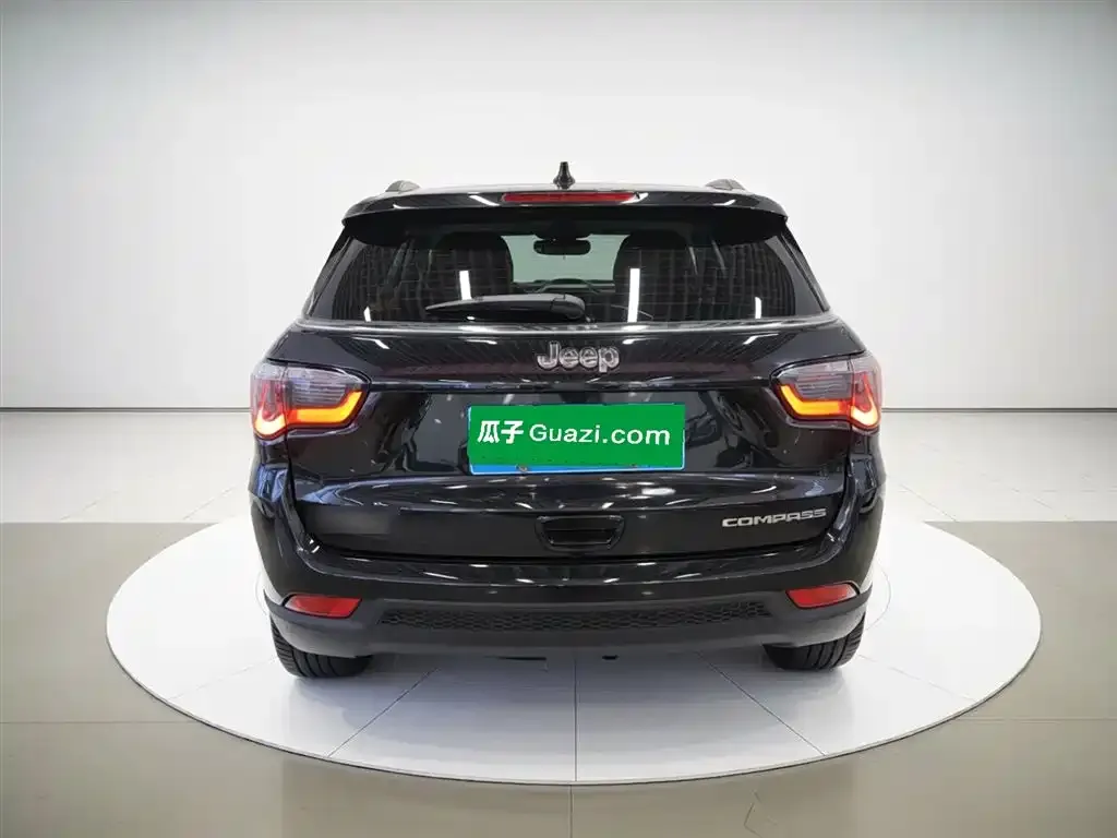Jeep Compass 2021 из CN, фото 2
