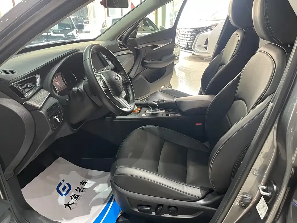 Infiniti QX50 2021 из CN, фото 6