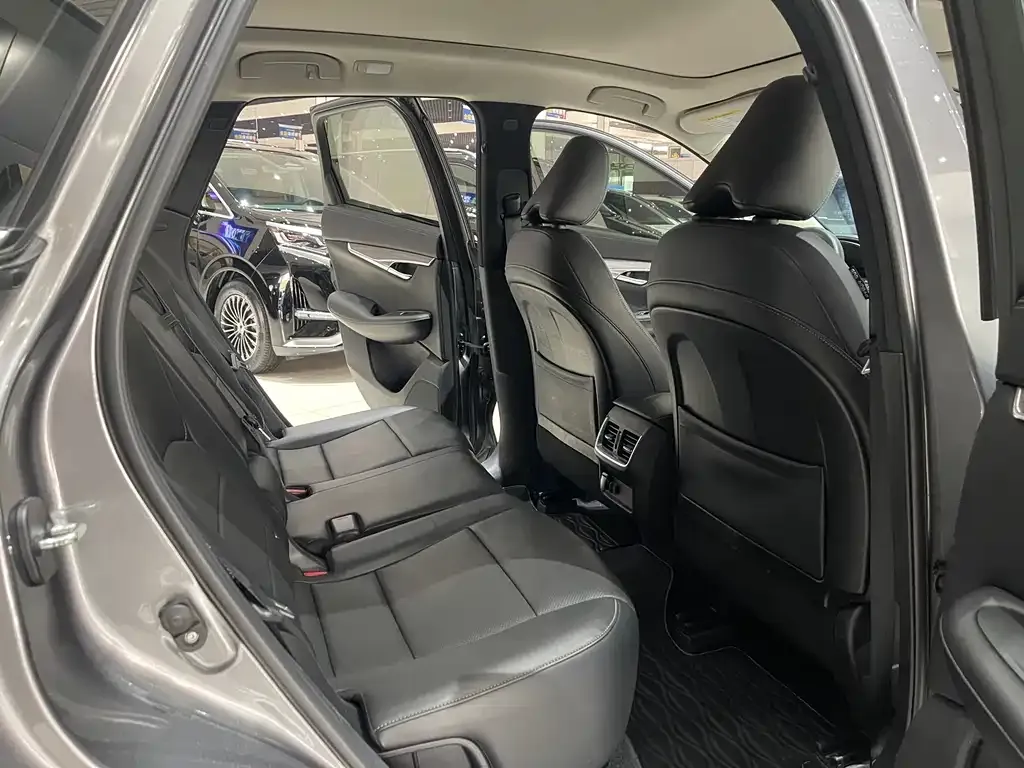 Infiniti QX50 2021 из CN, фото 5
