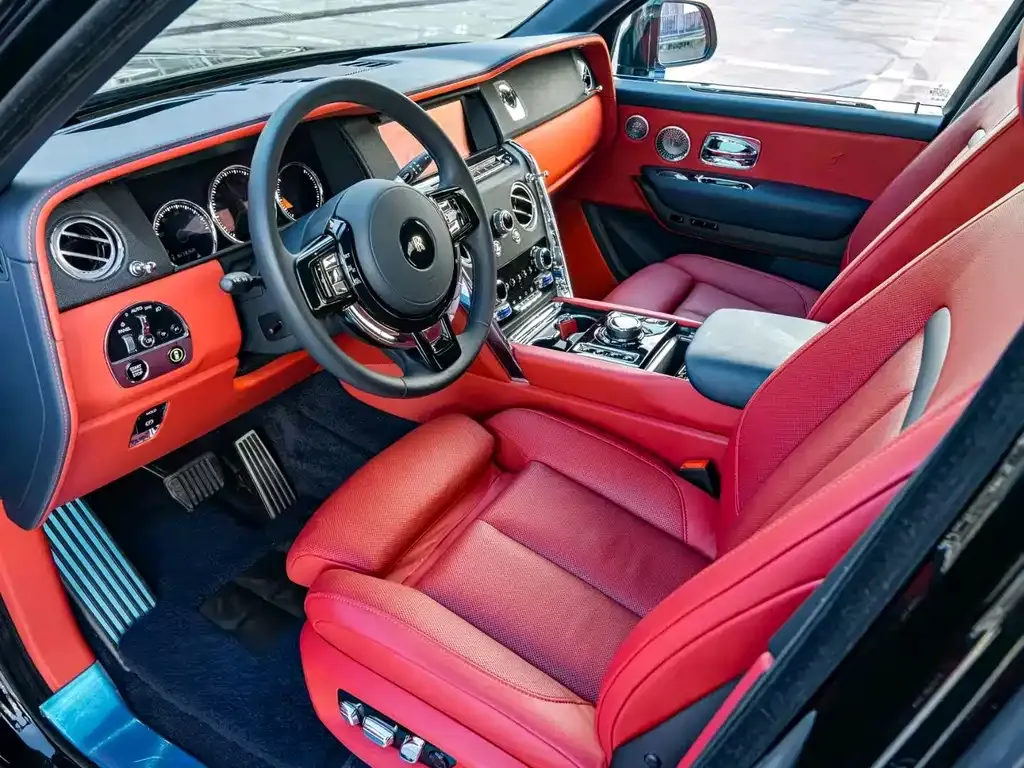 Rolls-Royce Cullinan 2021 из CN, фото 6