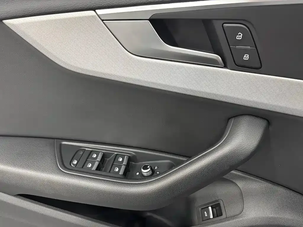 Audi A4 (Import) 2022 из CN, фото 4