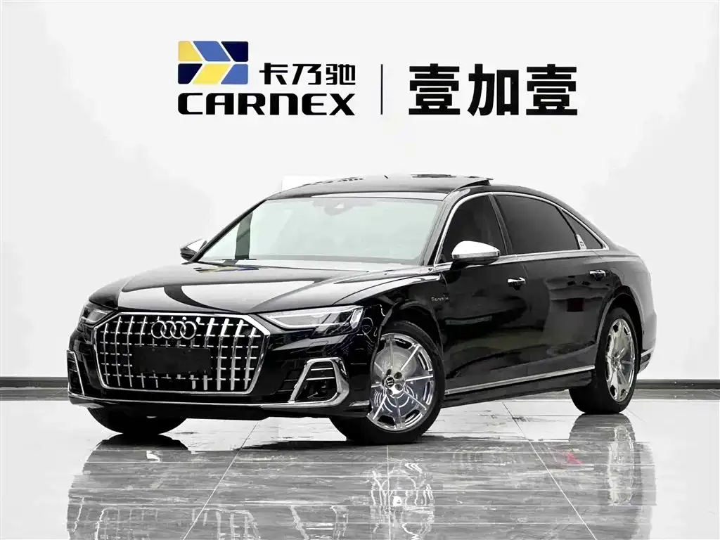 Audi A8 — фото 1