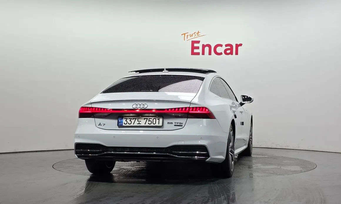 Audi A7 2021 из KR, фото 8