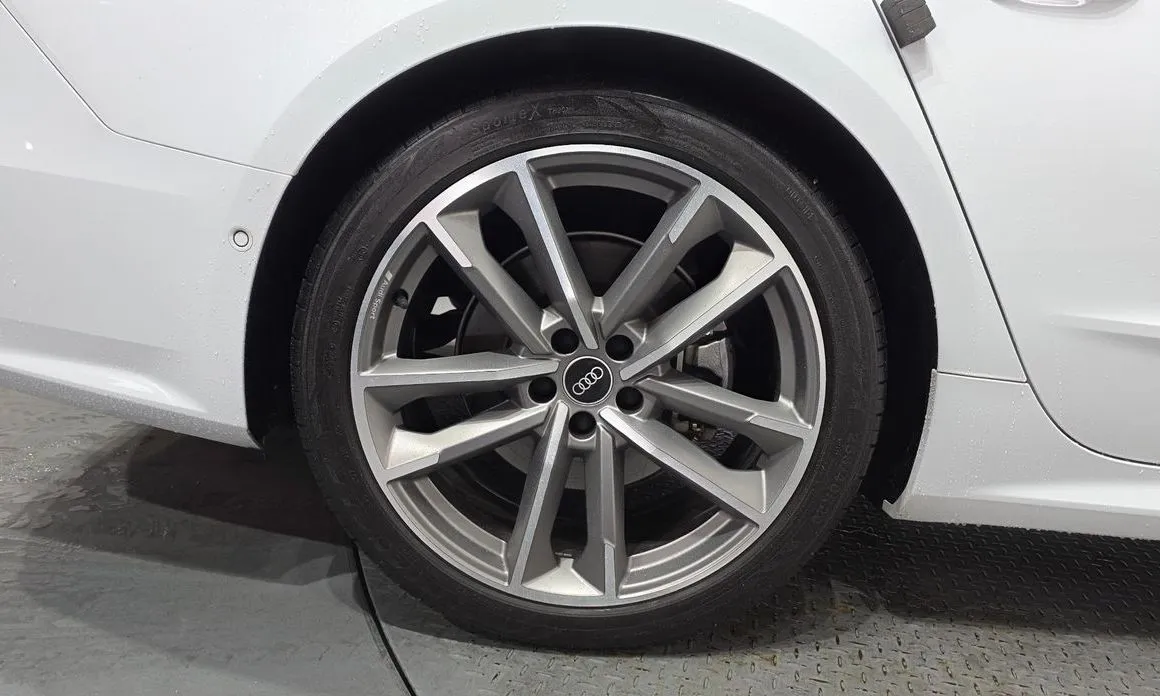 Audi A7 2021 из KR, фото 9