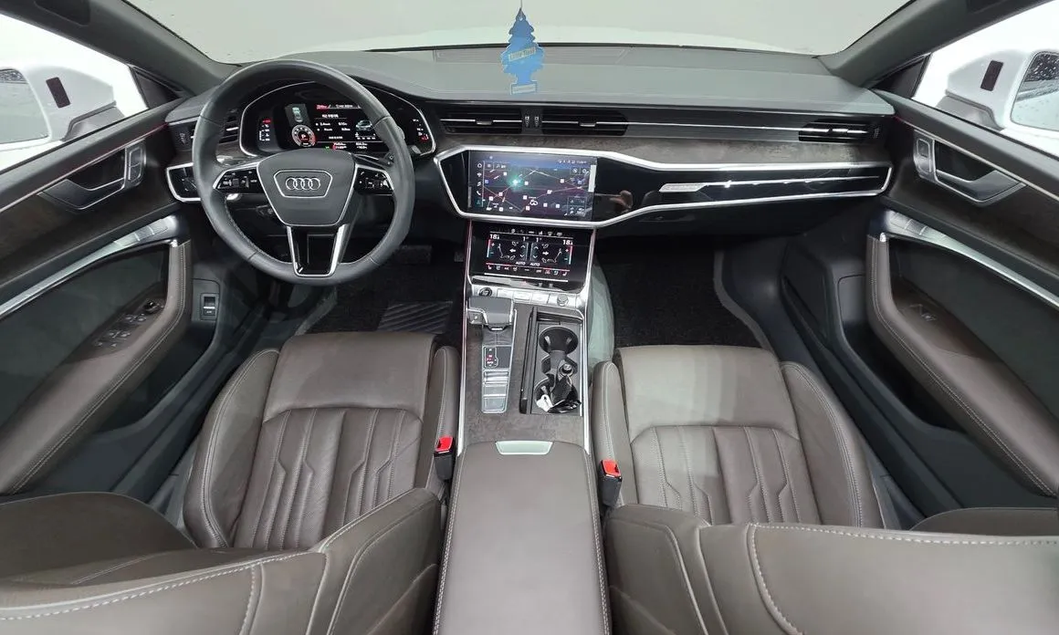 Audi A7 2021 из KR, фото 2